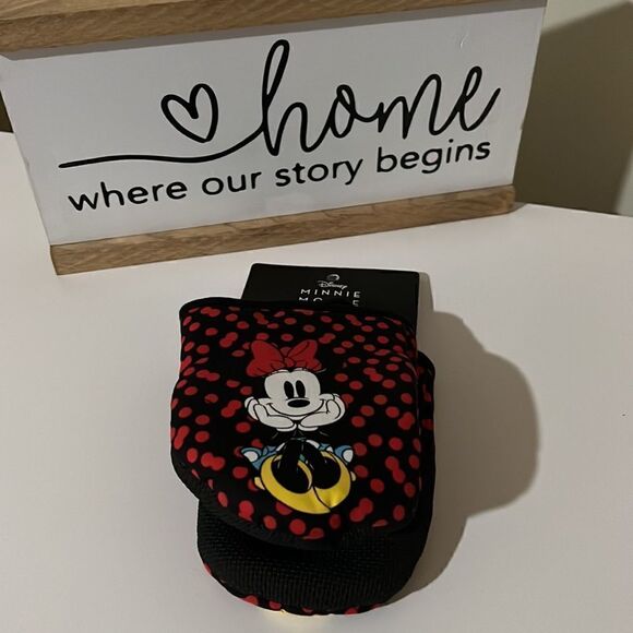 Disney Minnie Mouse Mini Oven Mitts - Picture 2 of 4